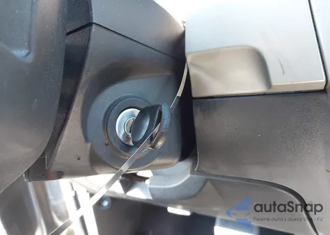 2011 Ford Focus Ses z USA, uszkodzony, nr VIN 1FAHP3GN9BW196043